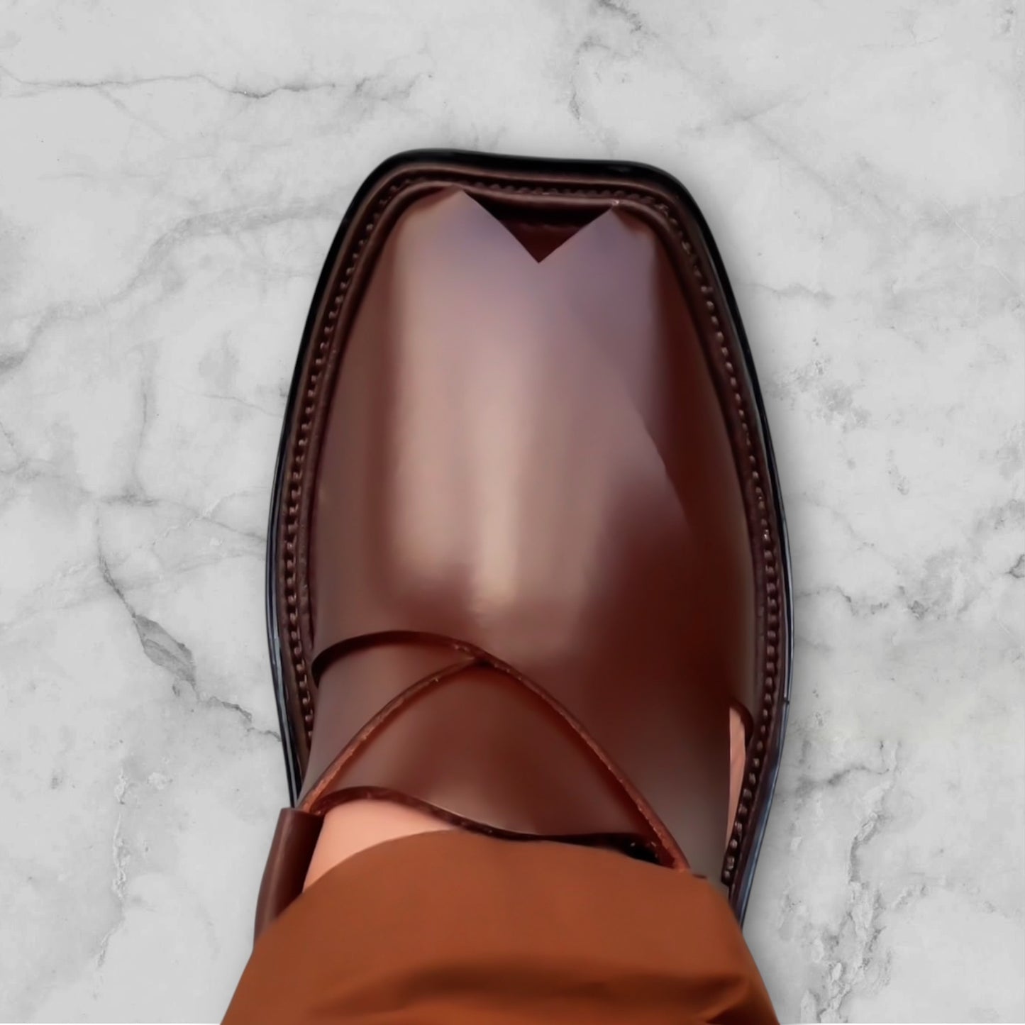 Peshawari Gol T (Dark Brown)